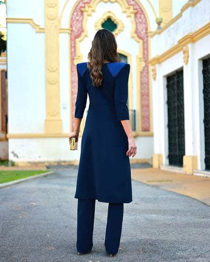 ARACELI - CONJUNTO DE BLUSA Y PANTALÓN