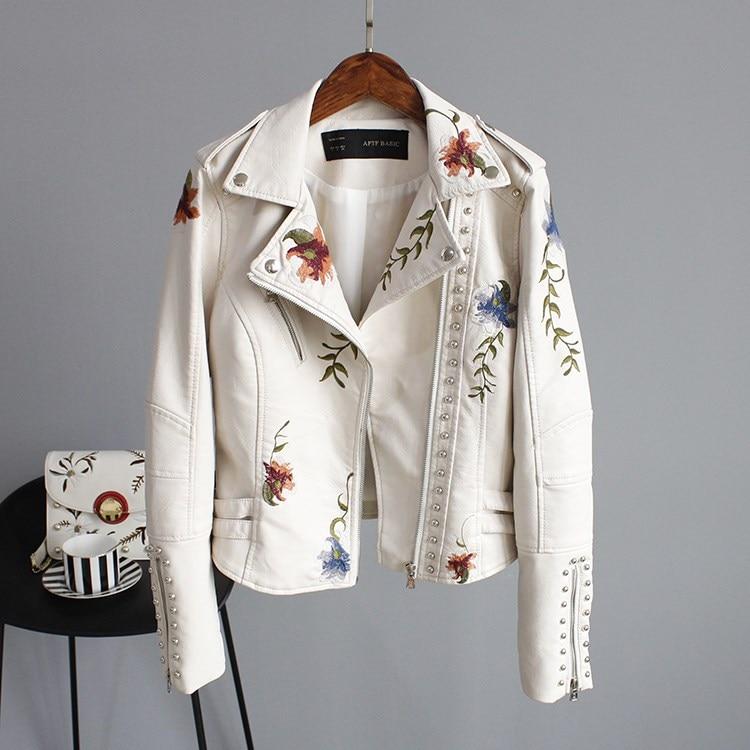 JANA - CHAQUETA CON BORDADO FLORAL