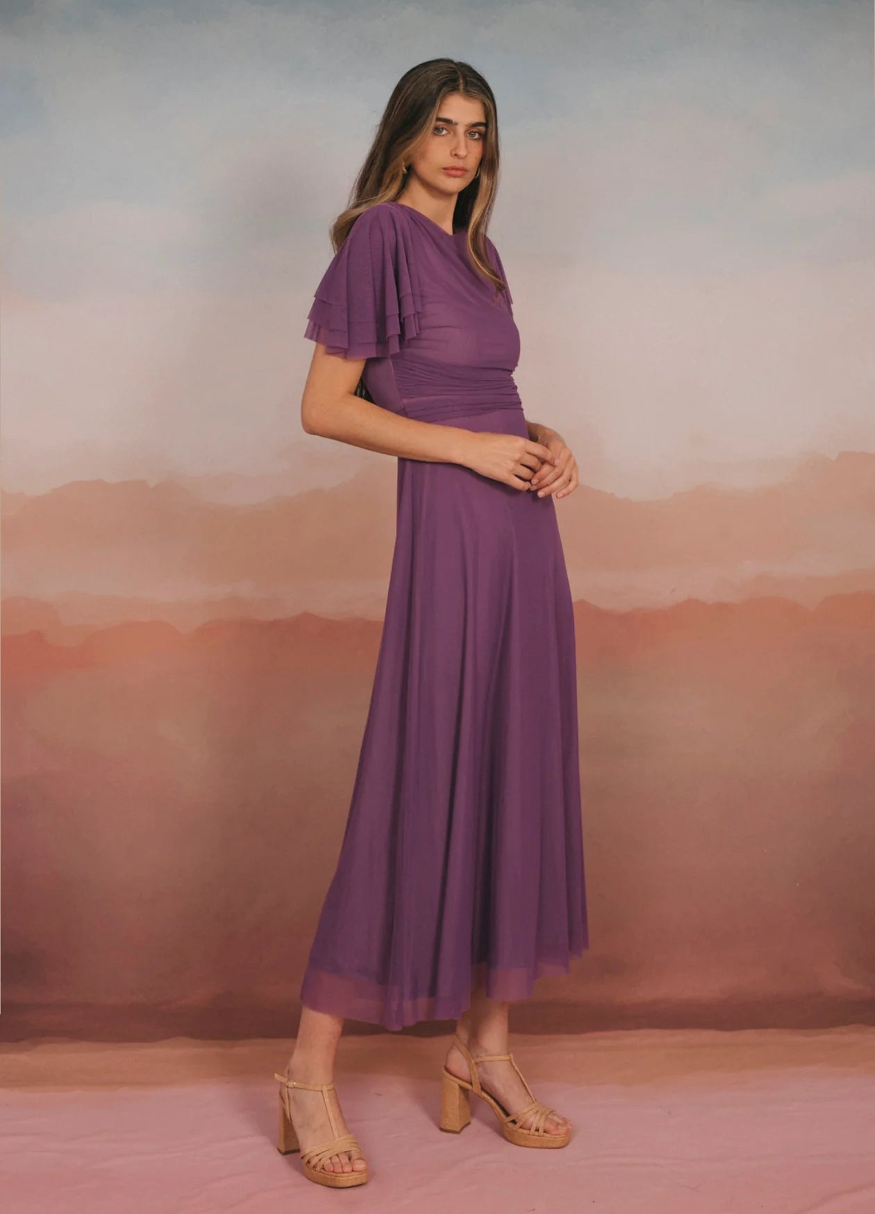MAGDA - VESTIDO MIDI CON MANGAS CAPEADAS