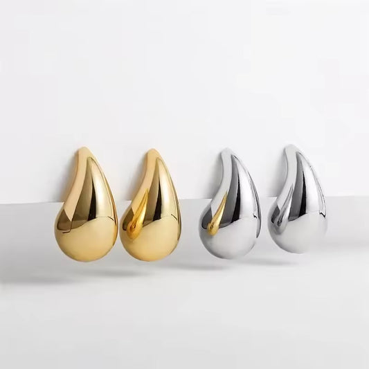 ELSA - PENDIENTES CON DISEÑO DE GOTA
