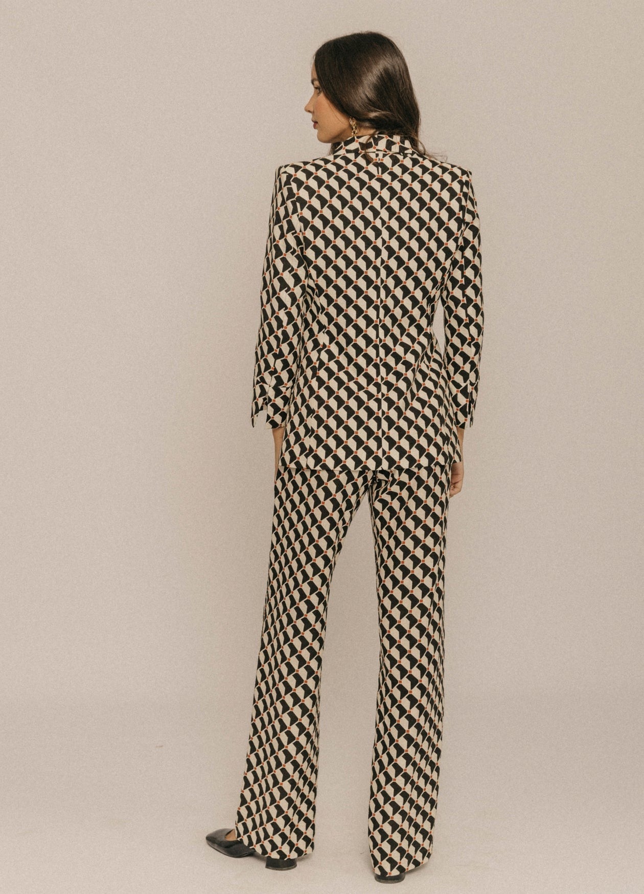DOROTEA - CONJUNTO CHAQUETA Y PANTALÓN