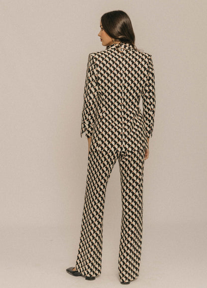 DOROTEA - CONJUNTO CHAQUETA Y PANTALÓN