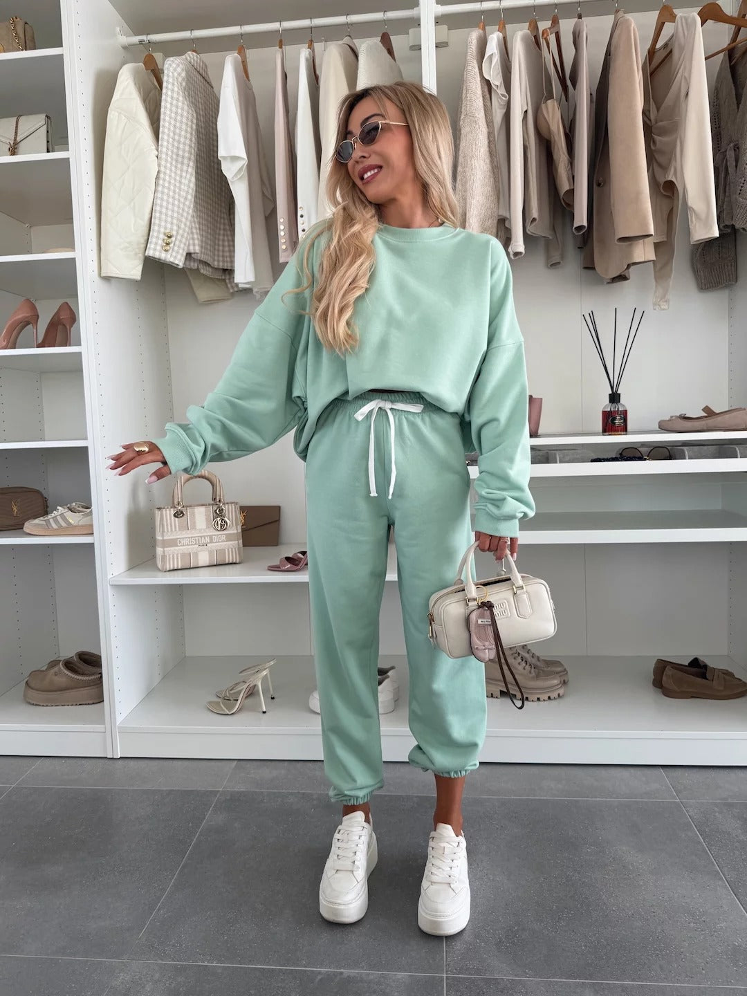 ISIDORA - CONJUNTO SUDADERA Y PANTALÓN