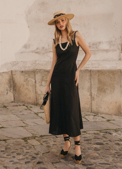 ANTONIETA - VESTIDO CON ESCOTE CUADRADO