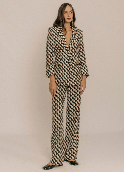 DOROTEA - CONJUNTO CHAQUETA Y PANTALÓN