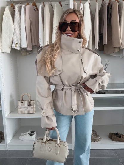 CLAUDIA - CHAQUETA CON CINTURÓN AJUSTADO