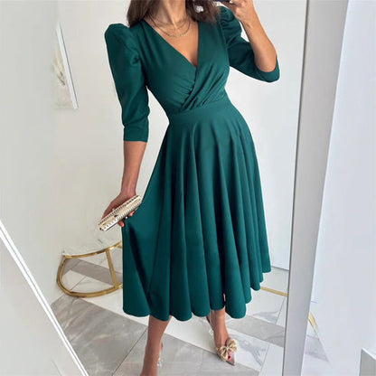 MARCELA - VESTIDO MIDI PLISADO CON ESCOTE EN V